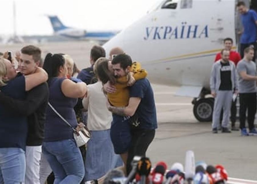 Les EAU négocient l'échange de 100 prisonniers de guerre entre la Russie et l'Ukraine