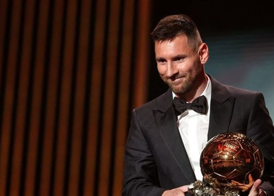 Lionel Messi remporte le 8e Ballon d'Or de sa carrière